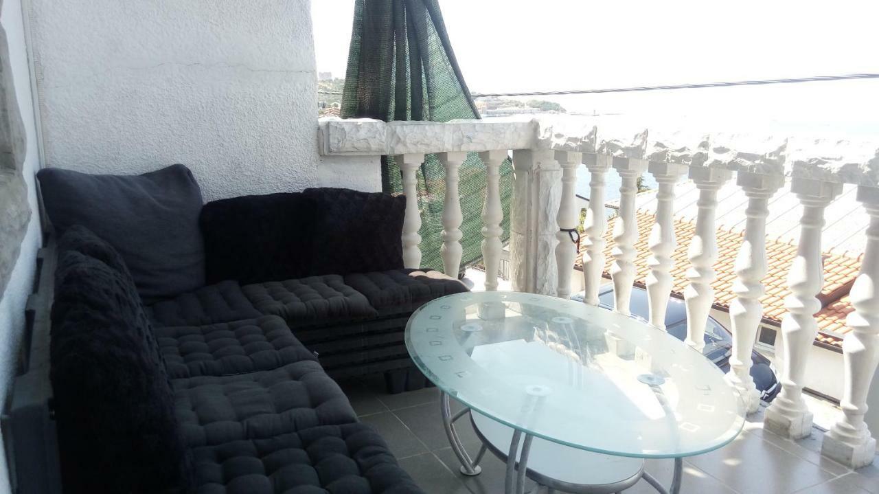 Apartmani Mira Senj  Exterior foto