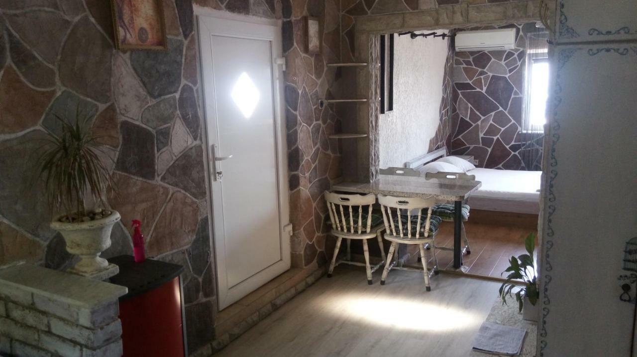 Apartmani Mira Senj  Exterior foto
