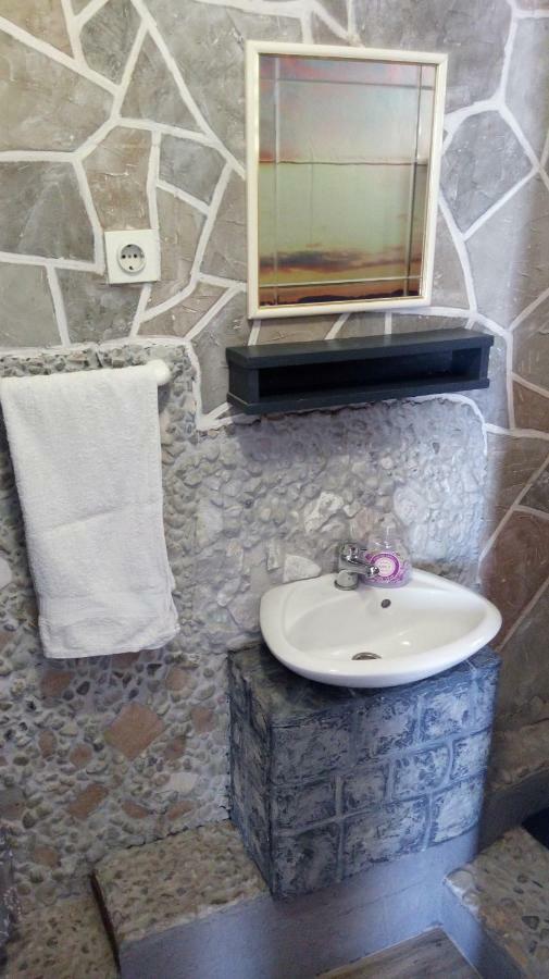 Apartmani Mira Senj  Exterior foto